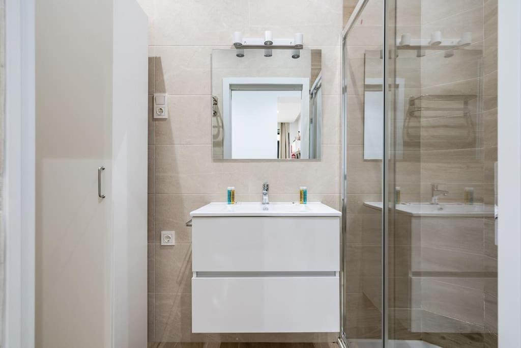 Apartamento Acogedor Y Comodo Guad-C Madrid Dış mekan fotoğraf